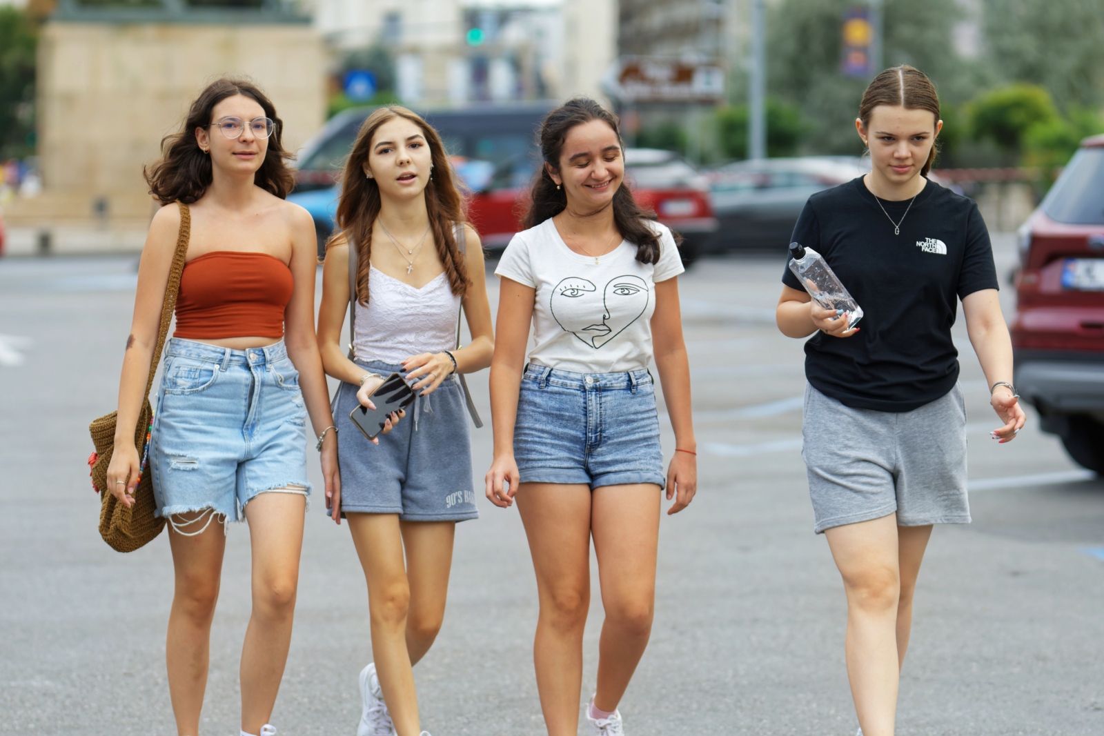 Fördern Projekt helfen spenden stiften benachteiligte Menschen Not